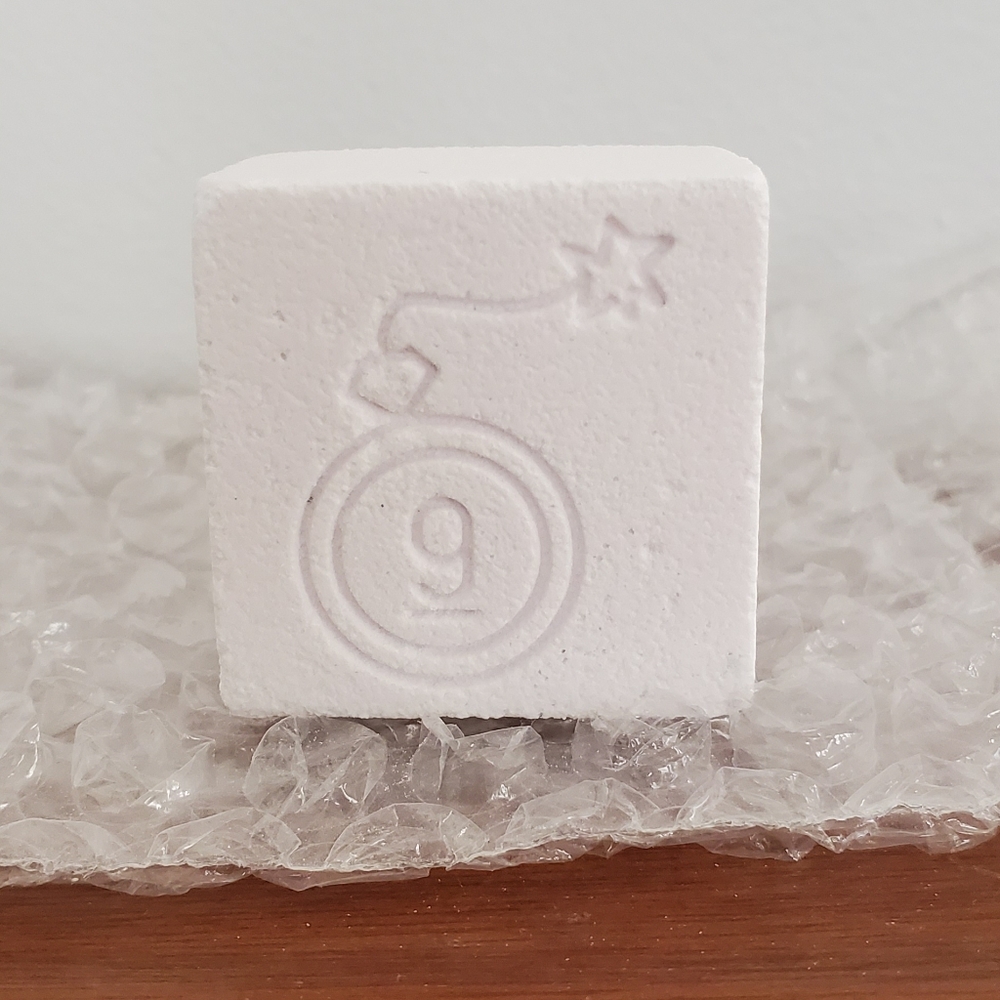 Unfizzed Bomb Party Ring OG size 9